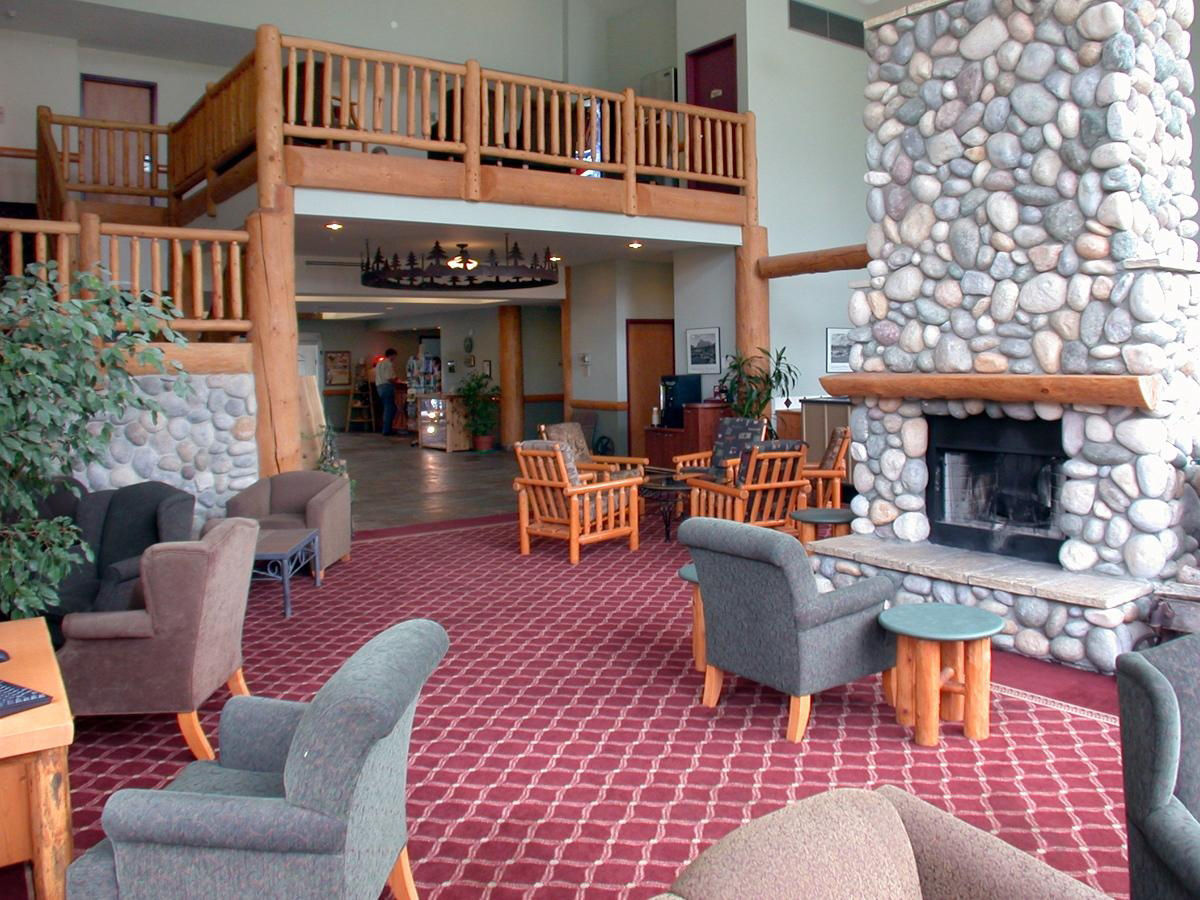 Best Western Plus Valemount Inn & Suites Экстерьер фото